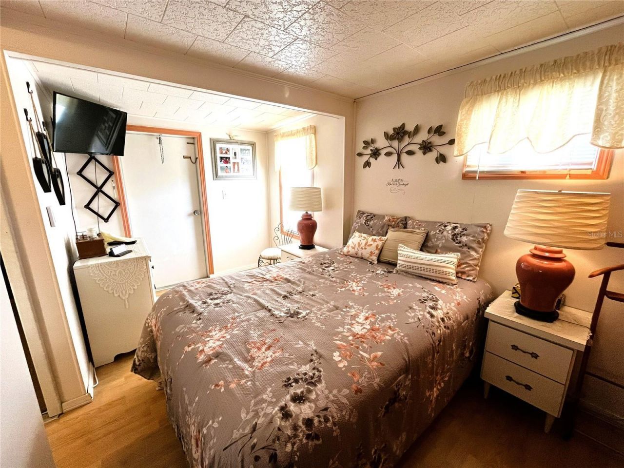 1807 Iowa Avenue, Bradenton, FL 34207 Photo