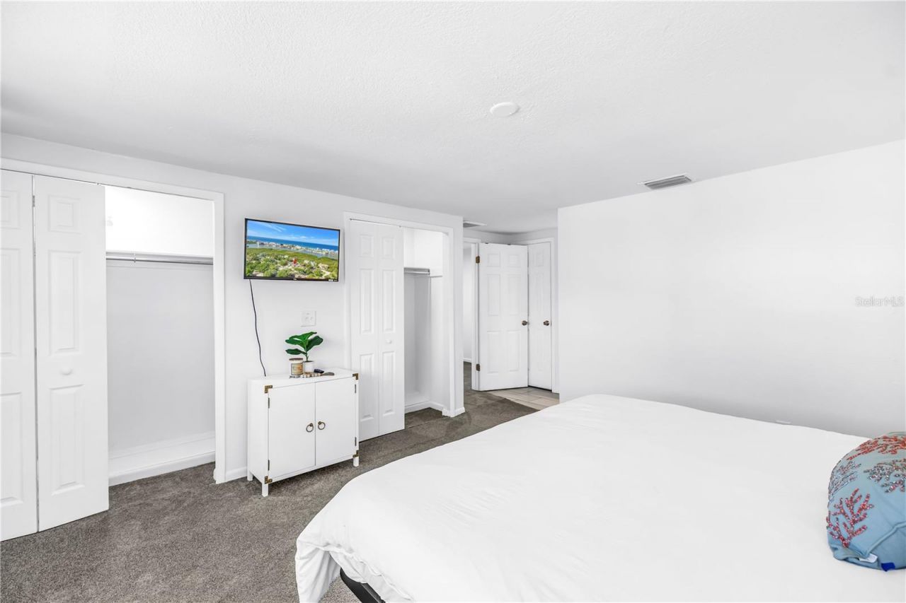 8500 144th Lane , Seminole, FL 33776 Photo