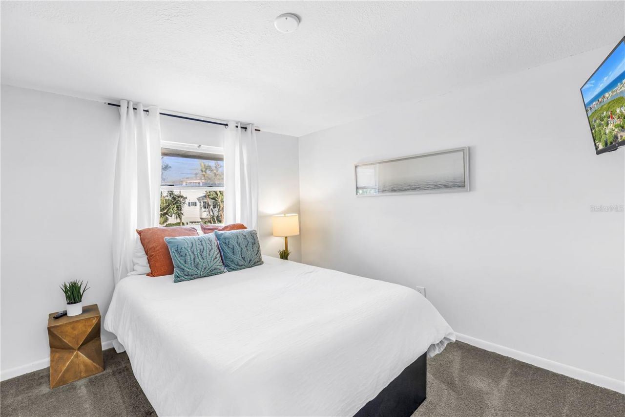 8500 144th Lane , Seminole, FL 33776 Photo