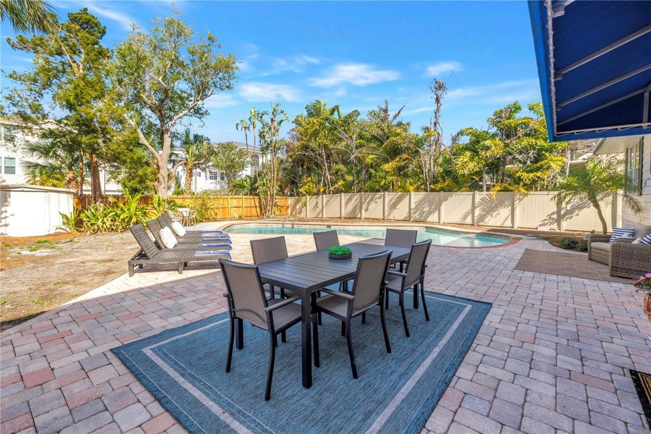 8500 144th Lane , Seminole, FL 33776 Photo