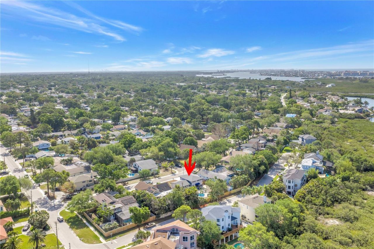 8500 144th Lane , Seminole, FL 33776 Photo