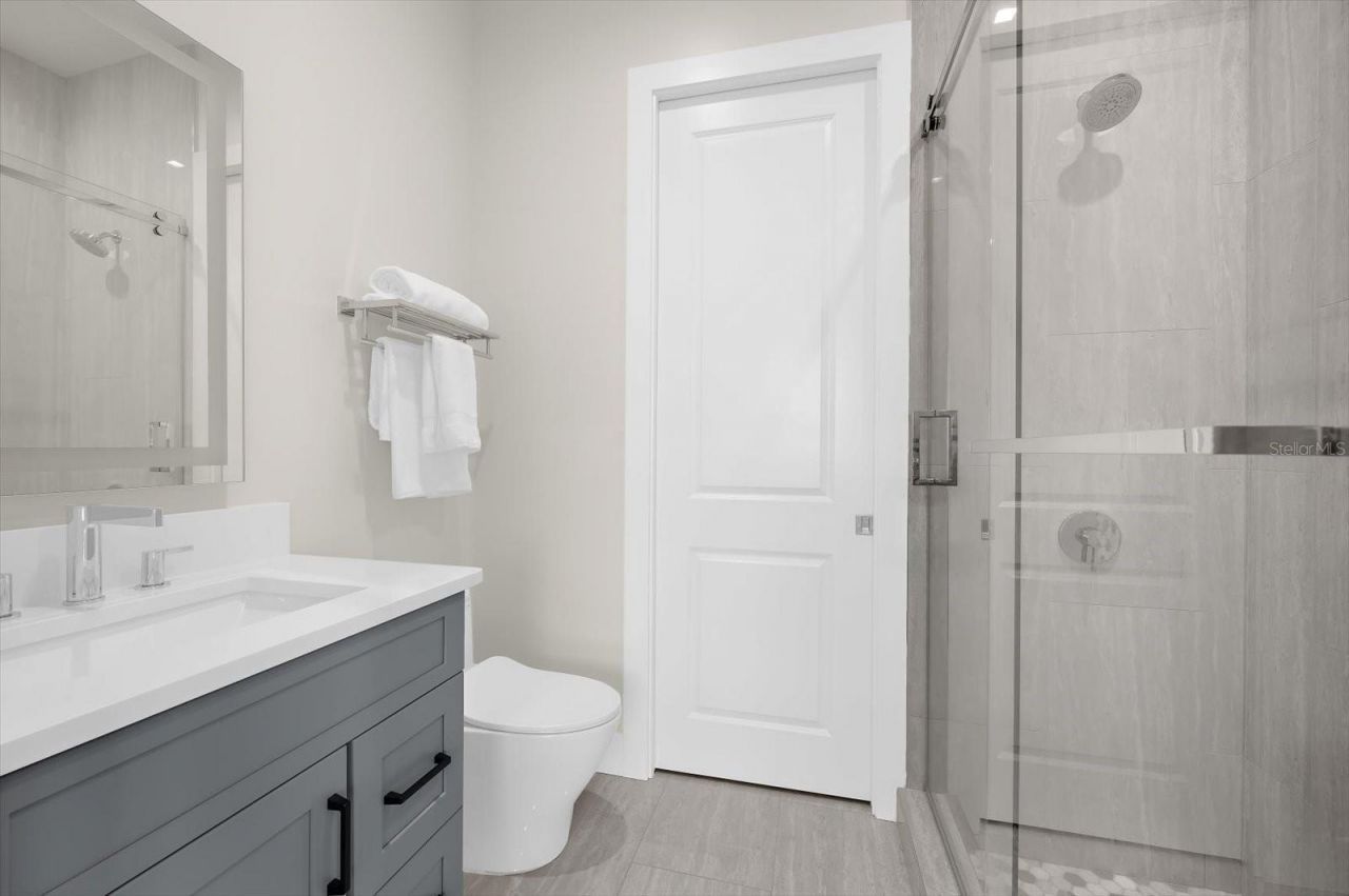 402 Hillsborough Street, Palm Harbor, FL 34683 Photo