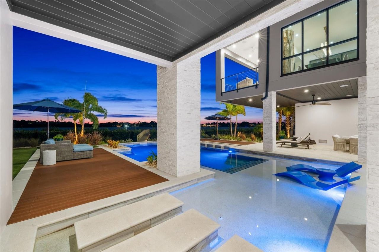 402 Hillsborough Street, Palm Harbor, FL 34683 Photo