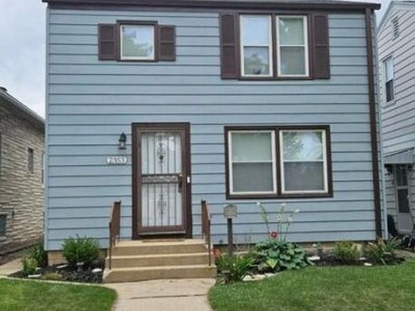 2353 S 77th STREET, West Allis, WI 53219