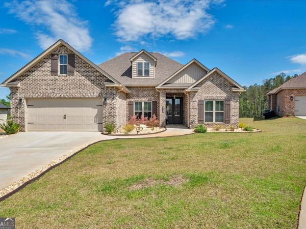 424 Rustic Live Oak Trail, Bonaire, GA 31005