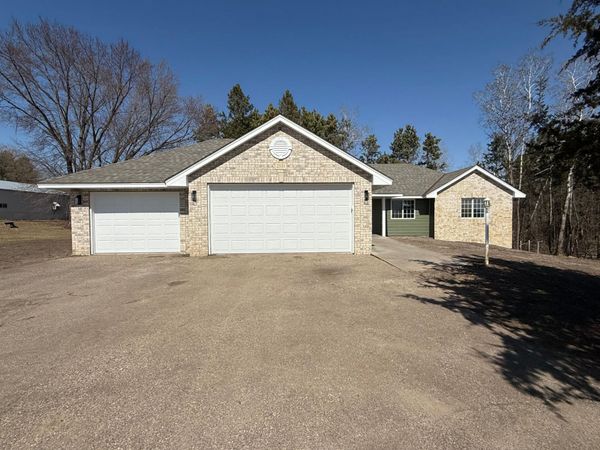 2533 341st Avenue NW, Cambridge, MN 55008