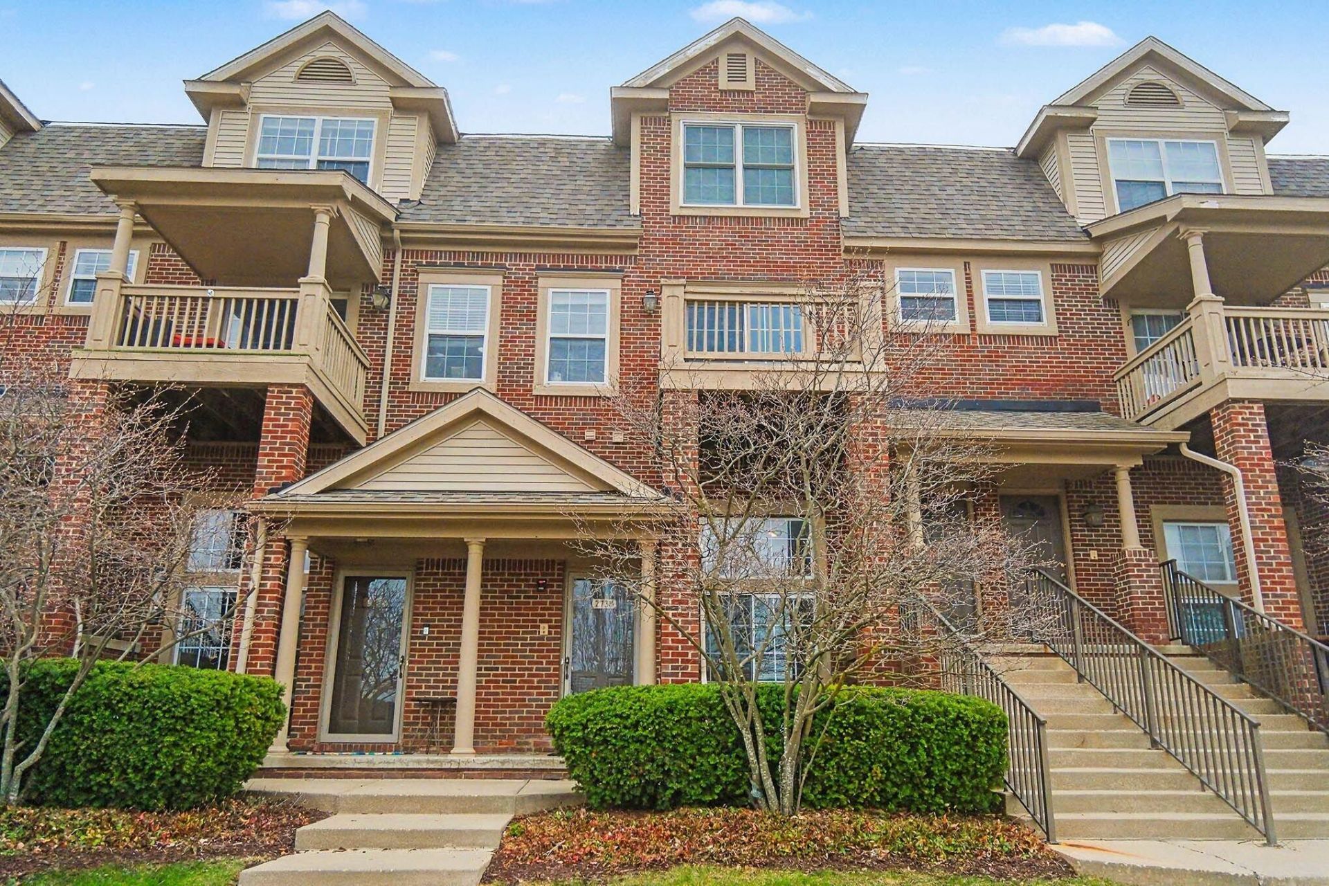 2738 Barclay Way, Ann Arbor, MI 48105 Main Photo