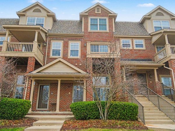 2738 Barclay Way, Ann Arbor, MI 48105