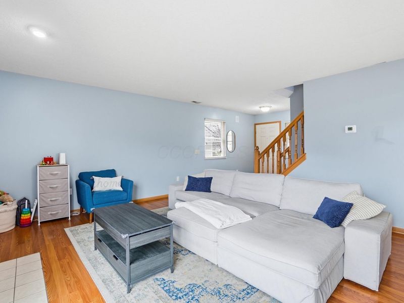 6891 Spring Bloom Drive, Canal Winchester, OH 43110 Photo 10