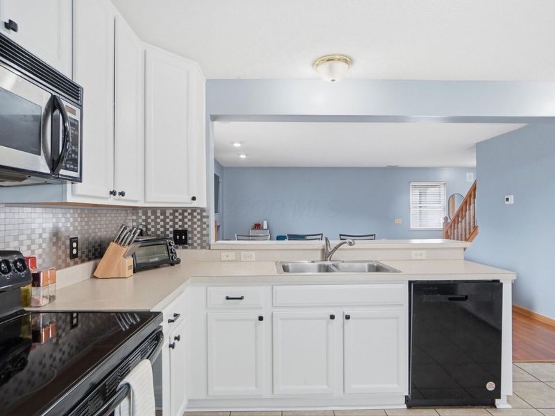 6891 Spring Bloom Drive, Canal Winchester, OH 43110 Photo 16