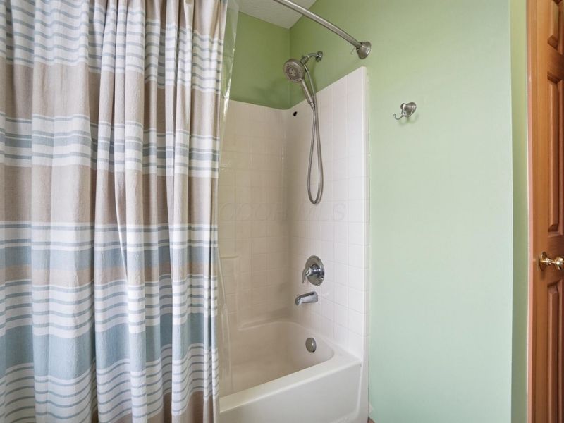 6891 Spring Bloom Drive, Canal Winchester, OH 43110 Photo 28