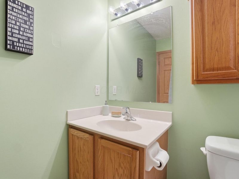 6891 Spring Bloom Drive, Canal Winchester, OH 43110 Photo 32