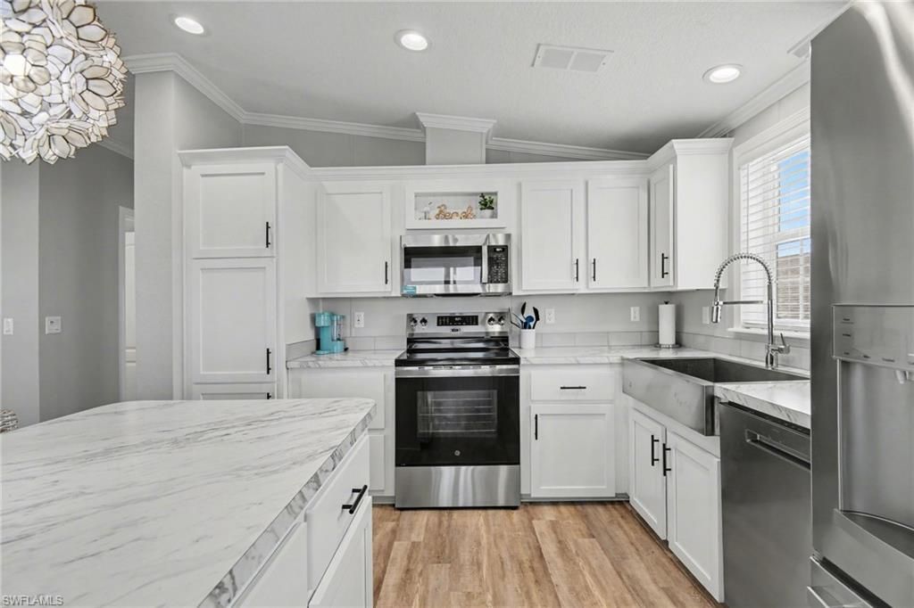 17770 Bryan Ct, Fort Myers Beach, FL 33931 Photo