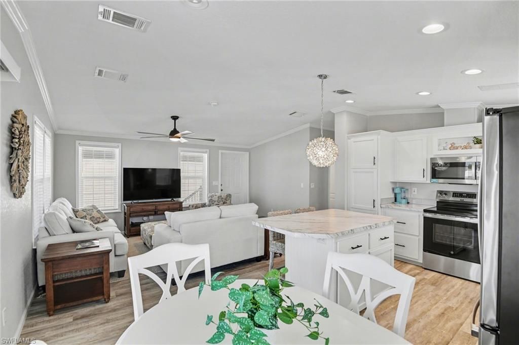 17770 Bryan Ct, Fort Myers Beach, FL 33931 Photo