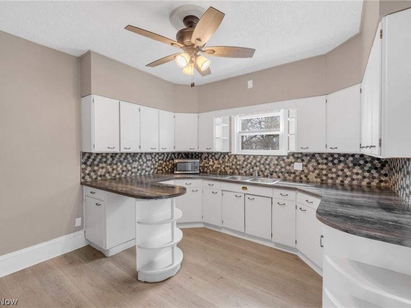 543 Sunset View Drive, Akron, OH 44320 Photo 21