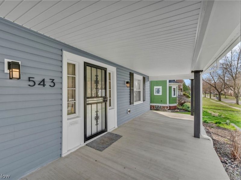 543 Sunset View Drive, Akron, OH 44320 Photo 7