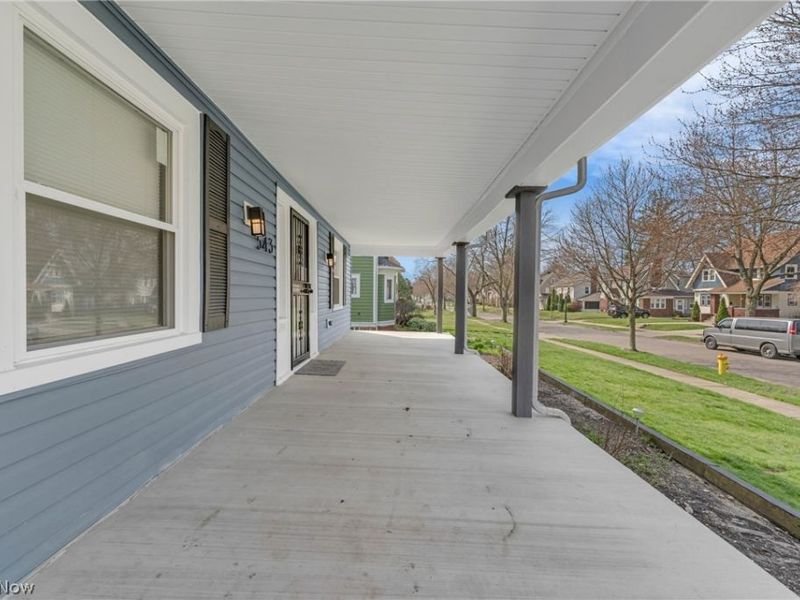 543 Sunset View Drive, Akron, OH 44320 Photo 8