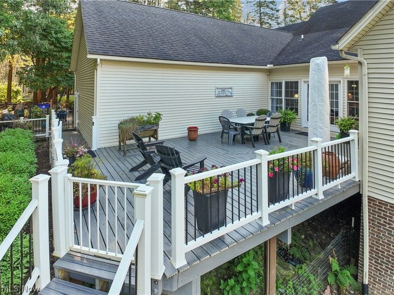 2011 E Swan Lake Circle , Kent, OH 44240 Photo 42