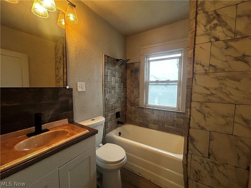 12609 Dove Avenue , Cleveland, OH 44105 Photo 11