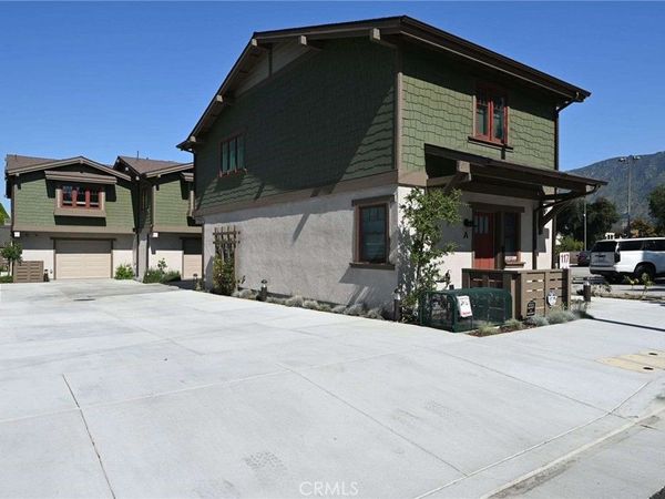 117 N Vista Bonita Avenue, Unit A, Glendora, CA 91741