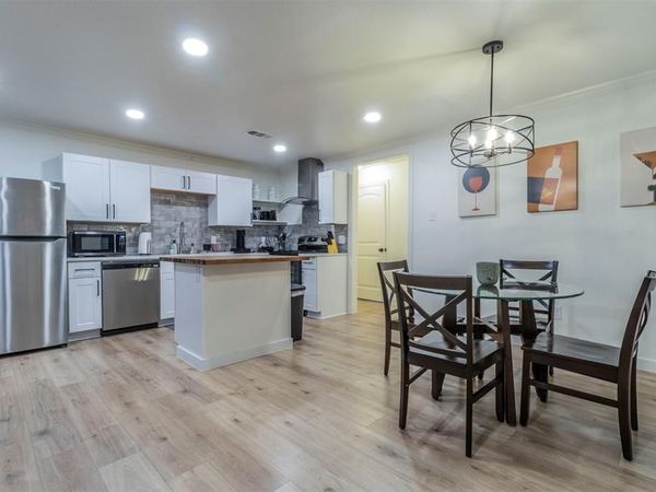 921 S Waverly Drive, Dallas, TX 75208