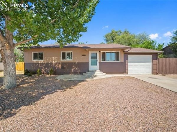 323 Mount View Lane, Fountain, CO 80817