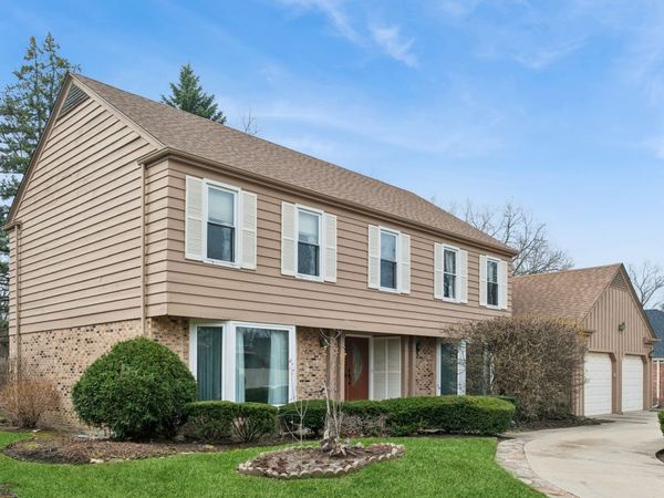 4111 Terri Lyn Lane, Northbrook, IL 60062