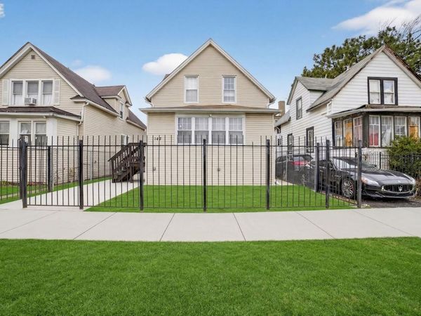 1142 N Mason Avenue , Chicago, IL 60651