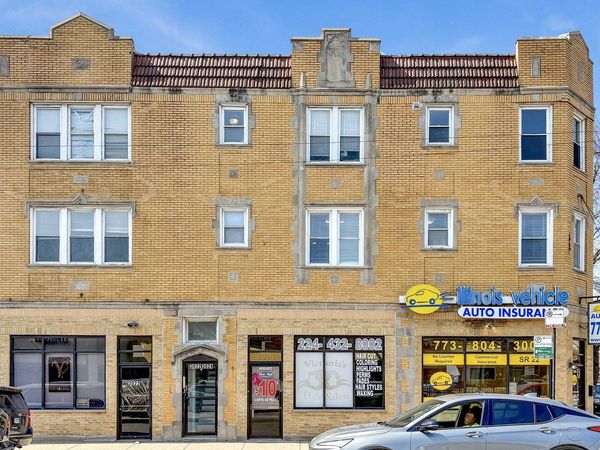 3024 N Pulaski Road , Unit 4B, Chicago, IL 60641