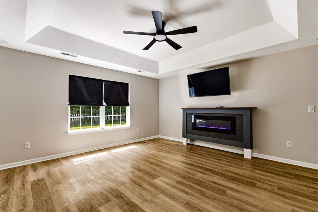 457 Carolina Woods Dr. Photo 12