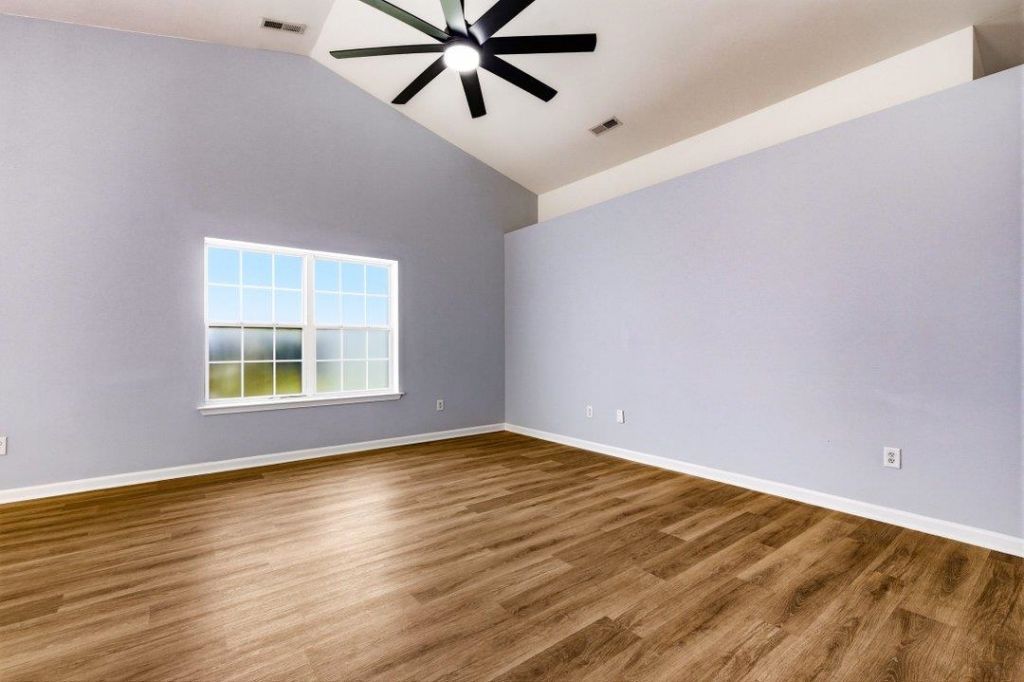 457 Carolina Woods Dr. Photo 17