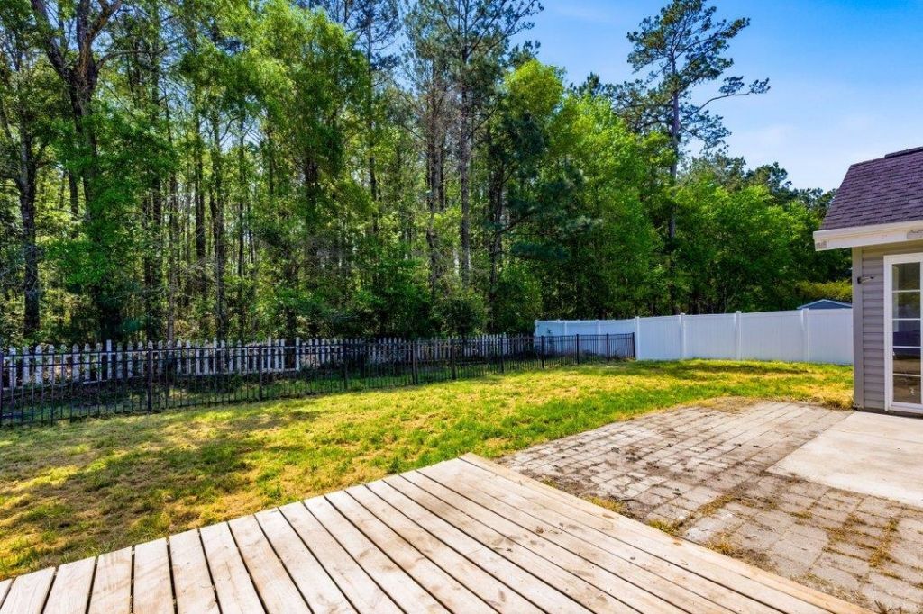 457 Carolina Woods Dr. Photo 26