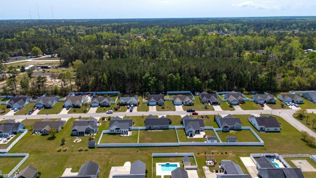 457 Carolina Woods Dr. Photo 29