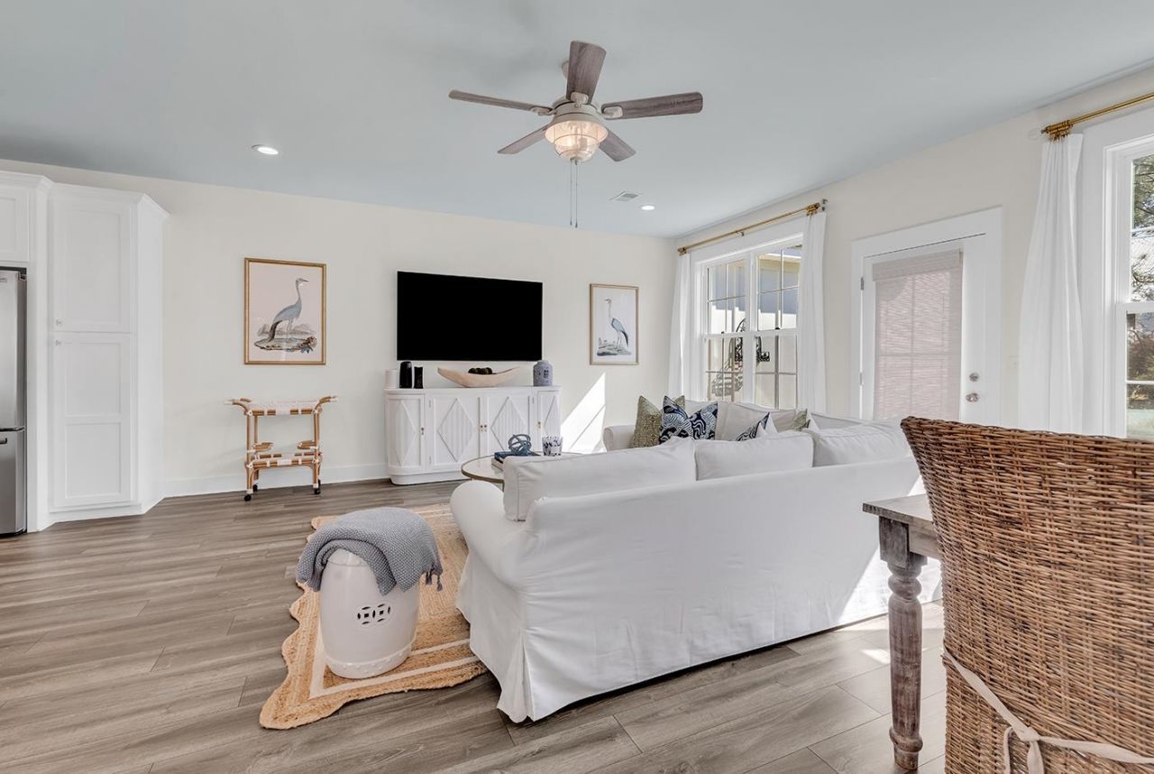 125 Lydia Lane Photo 17