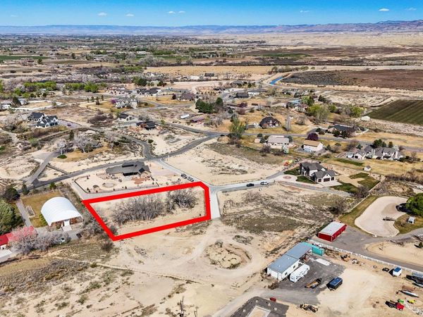 912 25 3/4 Road, Grand Junction, CO 81505