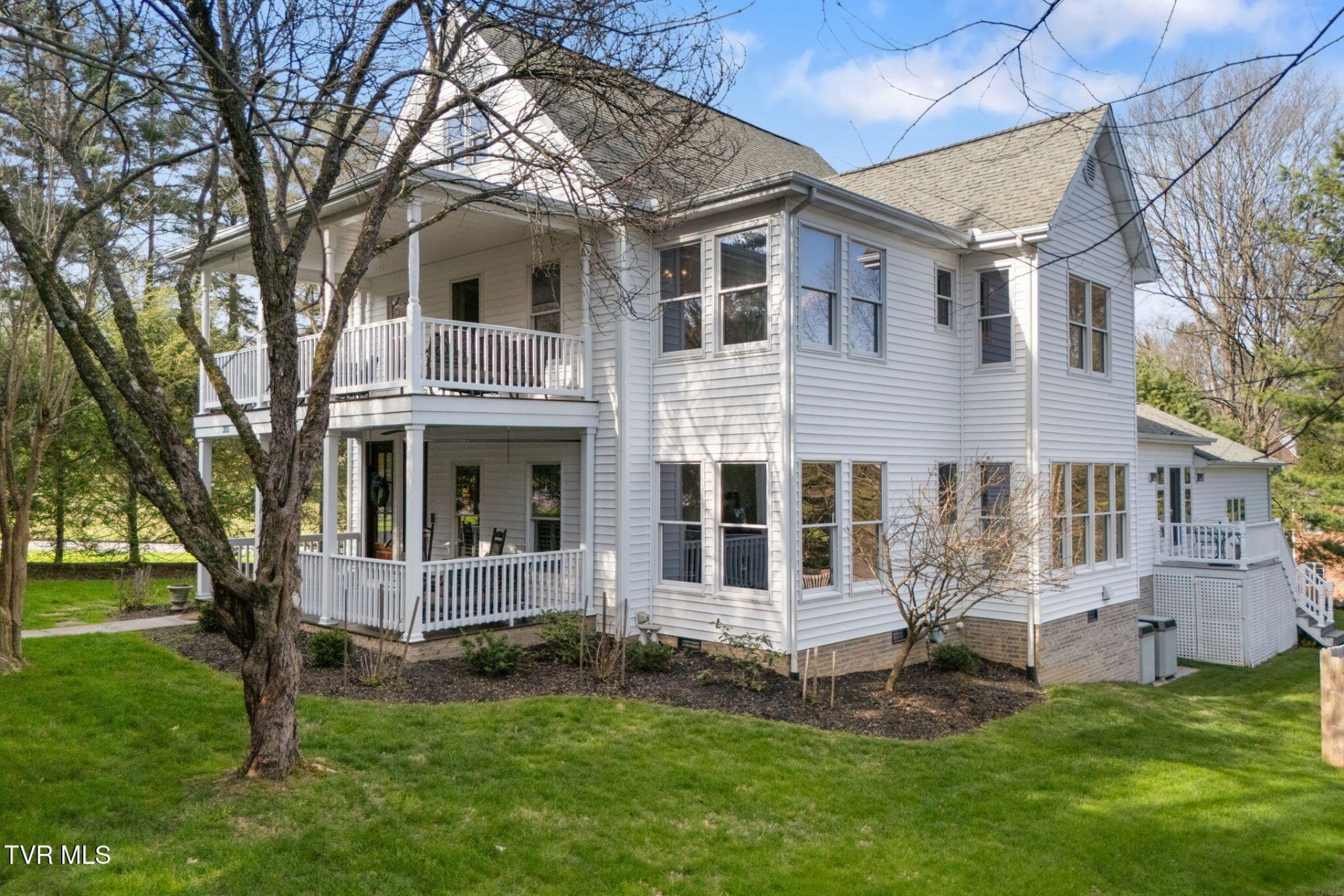 315 Northeast Church Street, Abingdon, VA 24210 Main Photo