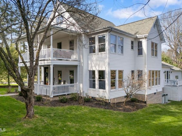 315 Northeast Church Street, Abingdon, VA 24210