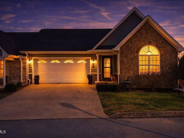 216 Bridgewater Court, Gray, TN 37615
