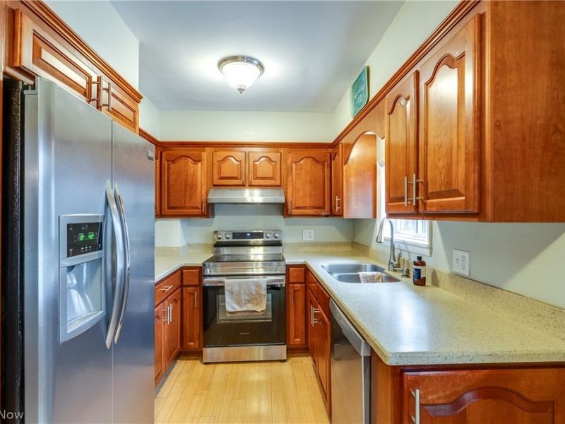 561 N River Road, Munroe Falls, OH 44262 Photo 10