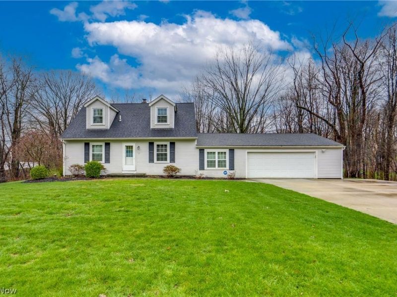 561 N River Road, Munroe Falls, OH 44262 Photo 2