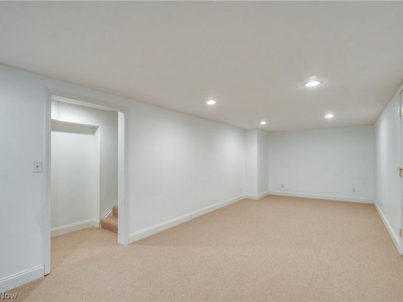 561 N River Road, Munroe Falls, OH 44262 Photo 29