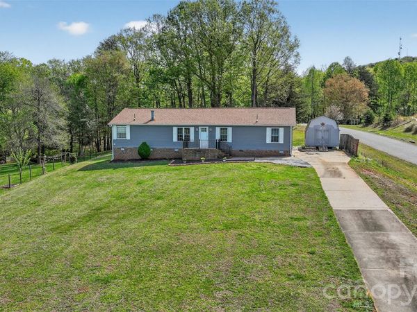 4352 Anderson Mountain Road, Maiden, NC 28650