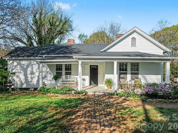 353 Kelly Street, Statesville, NC 28677