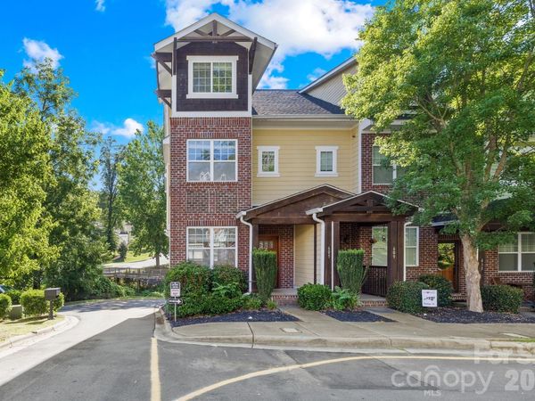 605 Village Main Circle, Davidson, NC 28036