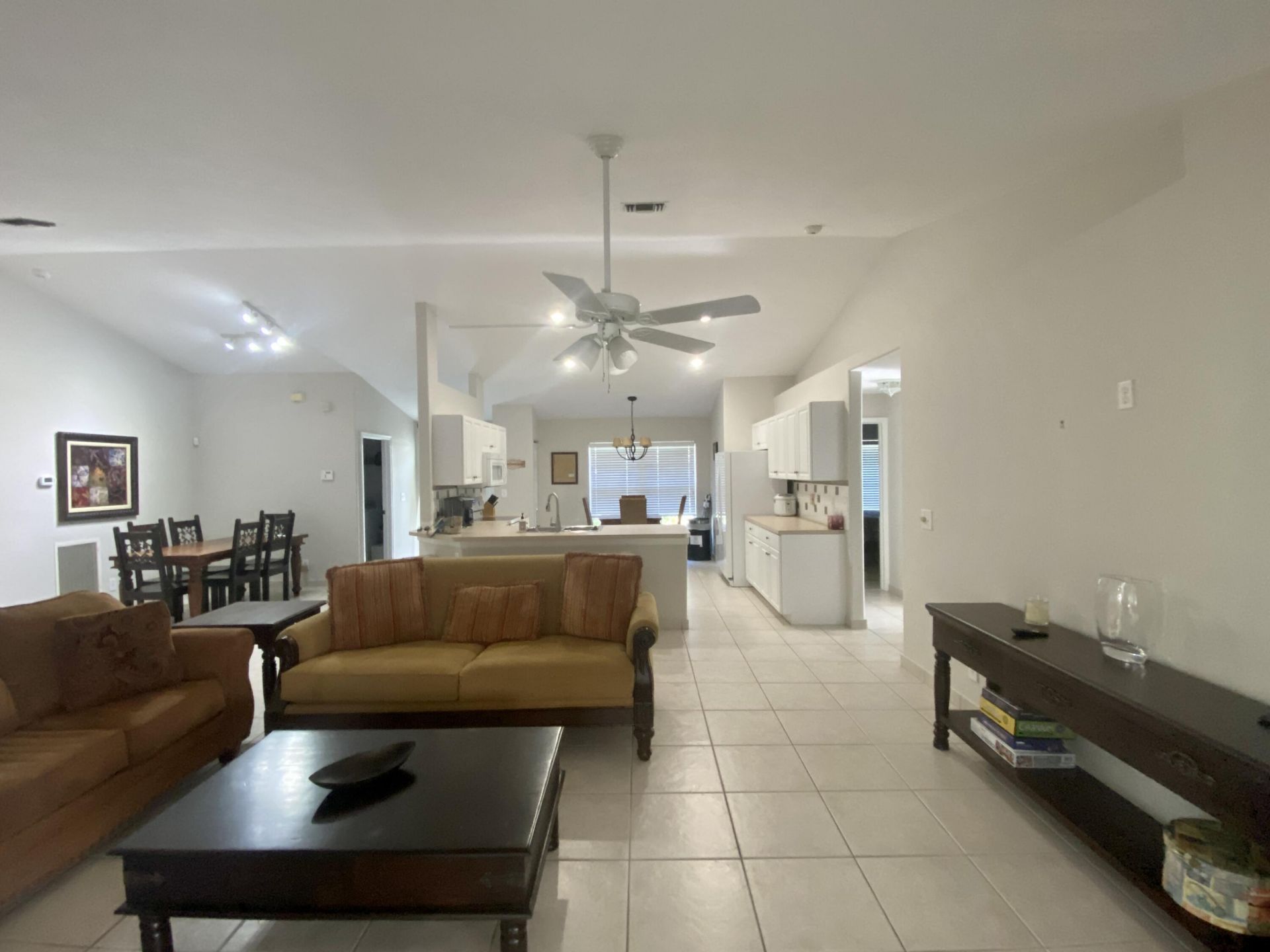 1094 Raintree Lane, Wellington, FL 33414 Photo