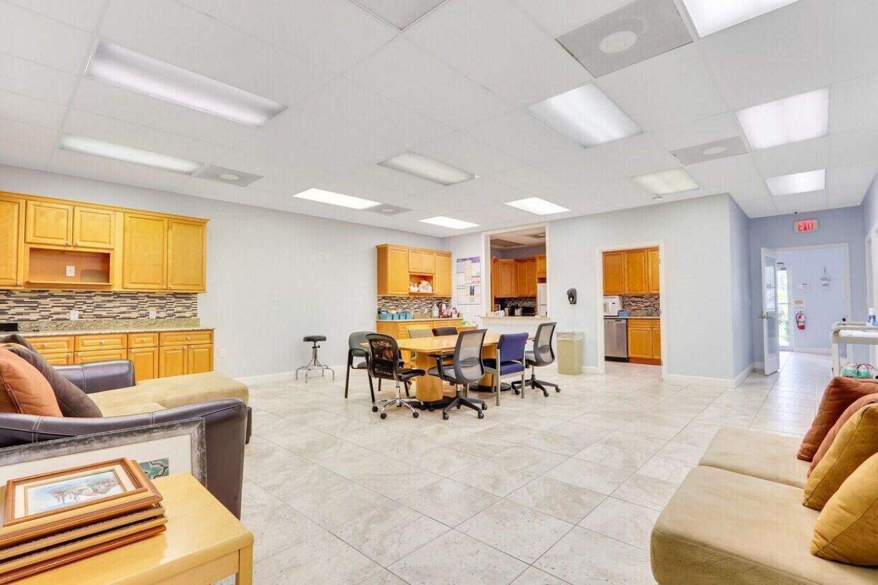 1405 SE Goldtree Drive, Port Saint Lucie, FL 34952 Photo