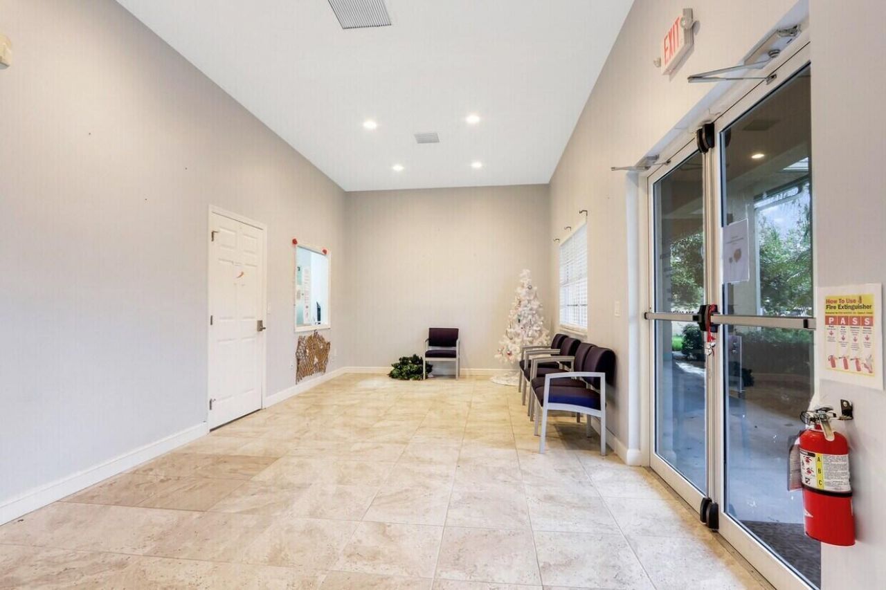 1405 SE Goldtree Drive, Port Saint Lucie, FL 34952 Photo