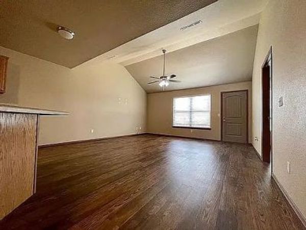 100/102 Foxglove , Unit 100 102, Centerton, AR 72719