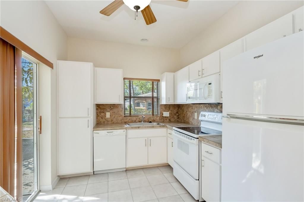 10714 San Tropez Cir , Estero, FL 33928 Photo