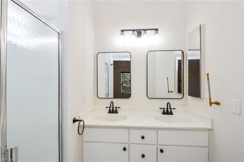 10714 San Tropez Cir , Estero, FL 33928 Photo